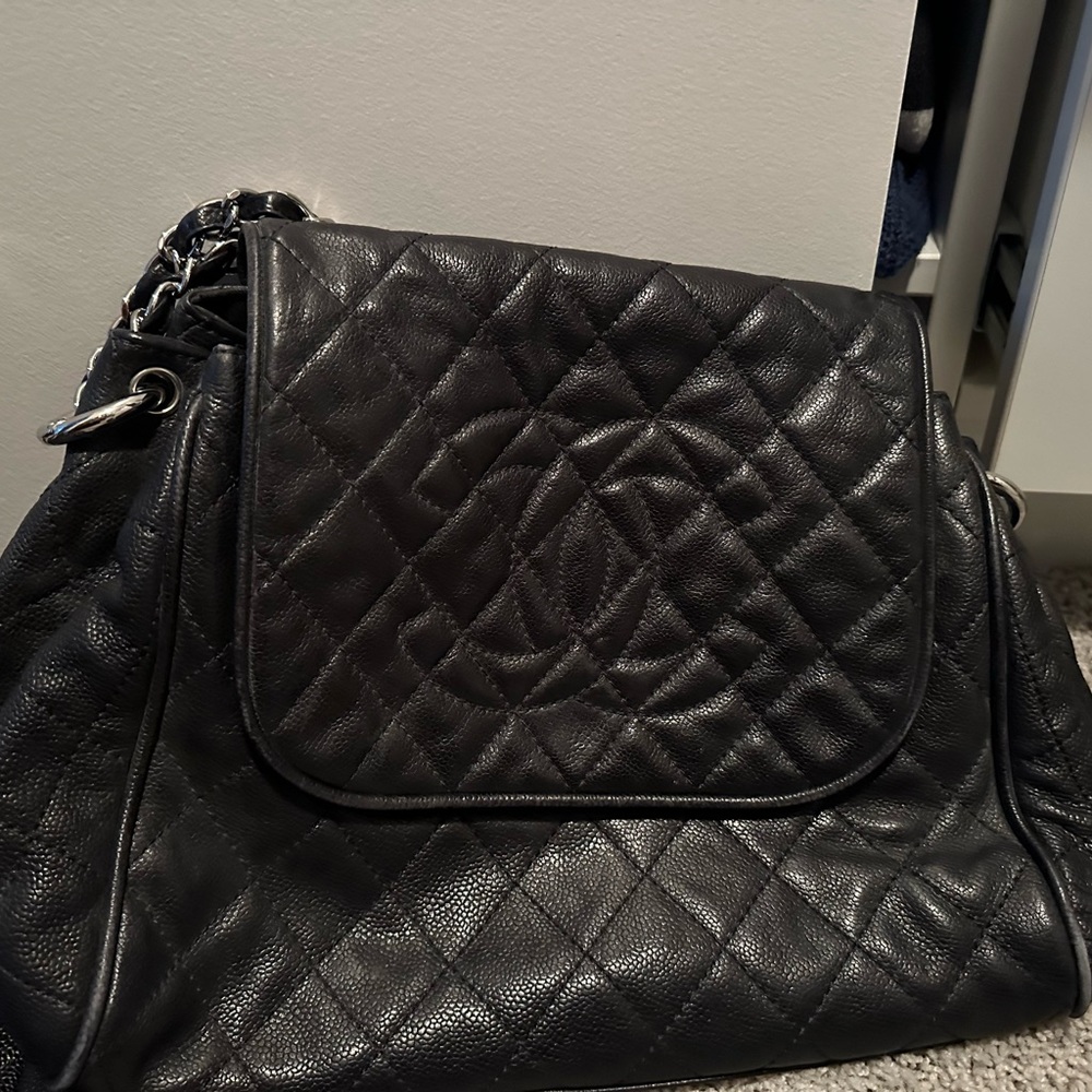 Chanel purse
